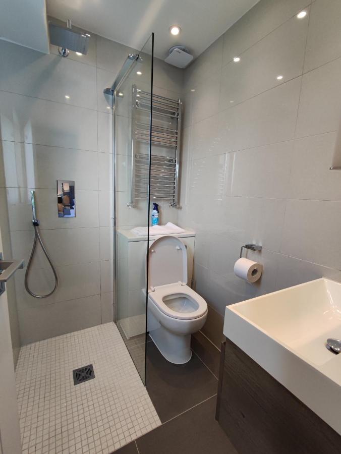 Modern 2 Bedroom Flat With Private Outdoor Terrace 伦敦 外观 照片
