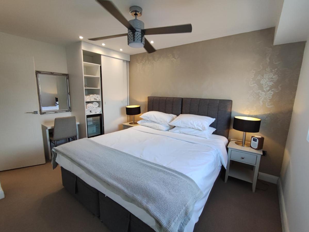 Modern 2 Bedroom Flat With Private Outdoor Terrace 伦敦 外观 照片