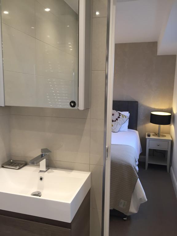 Modern 2 Bedroom Flat With Private Outdoor Terrace 伦敦 外观 照片